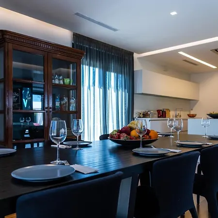 Nova Island Villa *